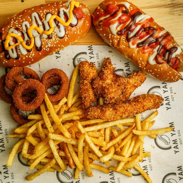 Double The Butcher Hot Dog Menü